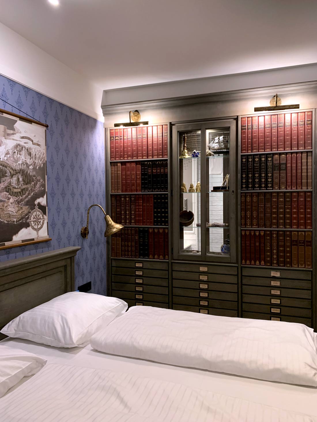 Hotel Krønasår: blaues Standardzimmer