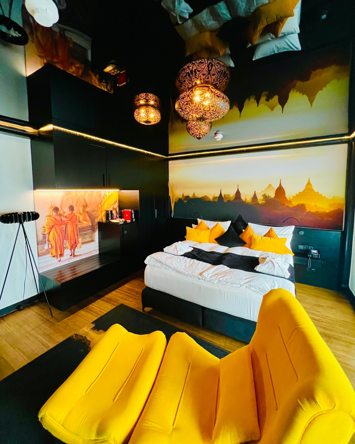 Hotel Ling Bao: Themenzimmer "Buddha's Kindness"